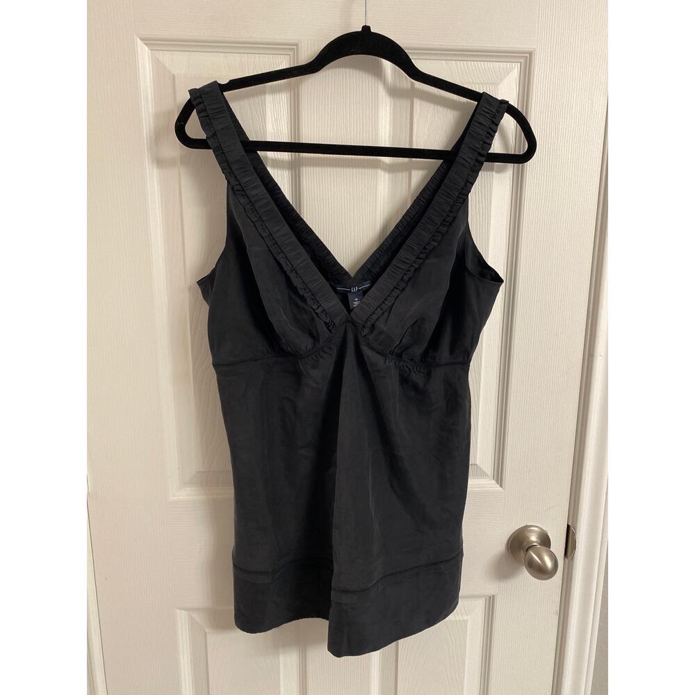 GAP 100% Silk Tank Top Sz 12 Black Ruffle V-Neck Cami Office Siren Y2K Vintage